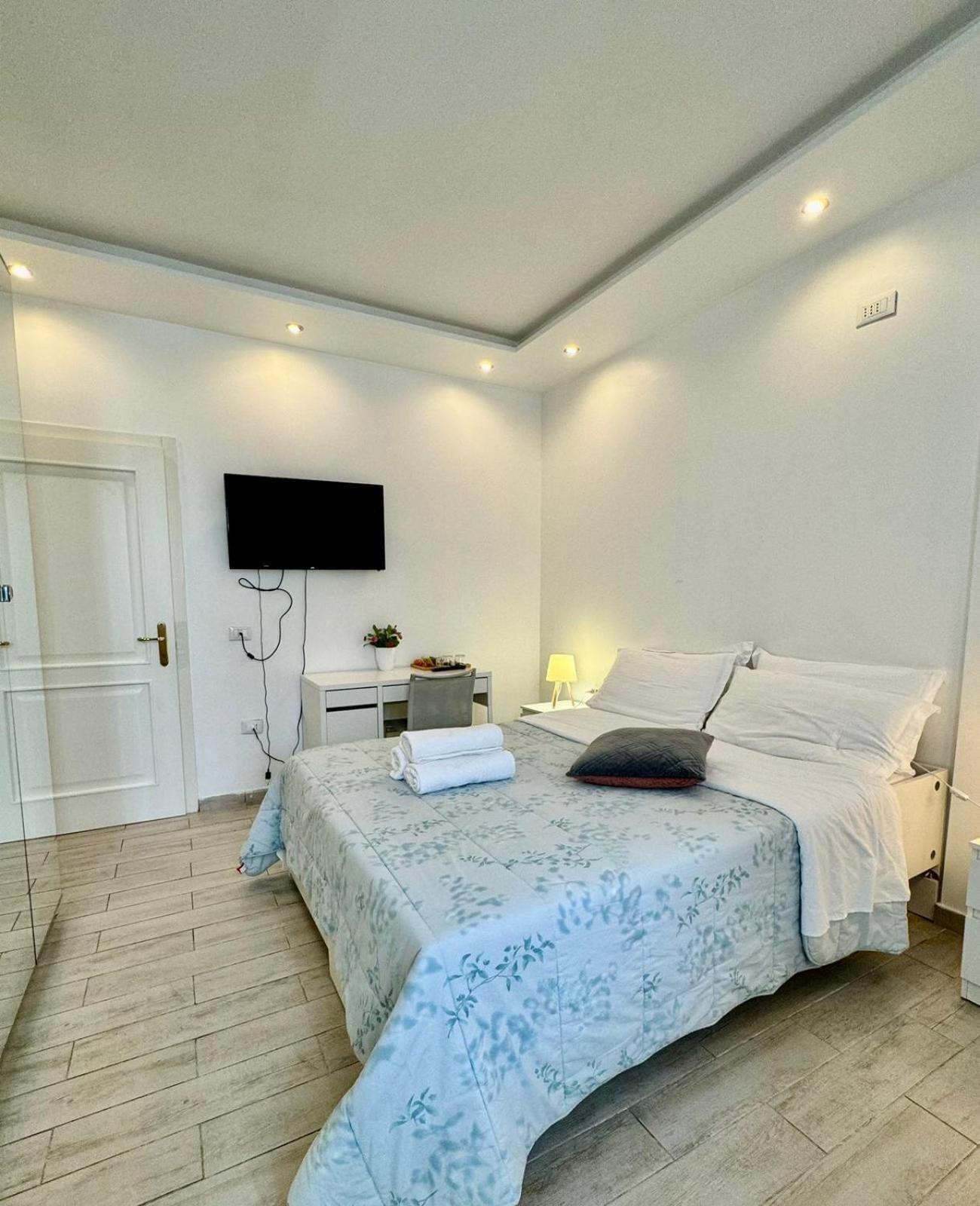 Modern With Private Bathroom Affittacamere Trento